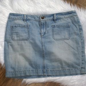 ANN TAYLOR LOFT like new cotton blue jean skirt
